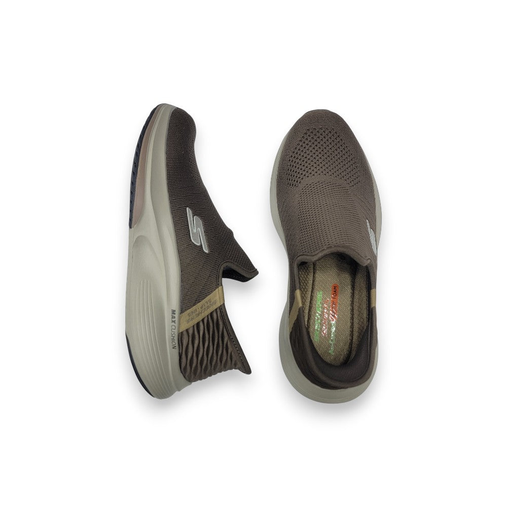 Skechers Max Cushioning Slip-Ins – Brown/Beige