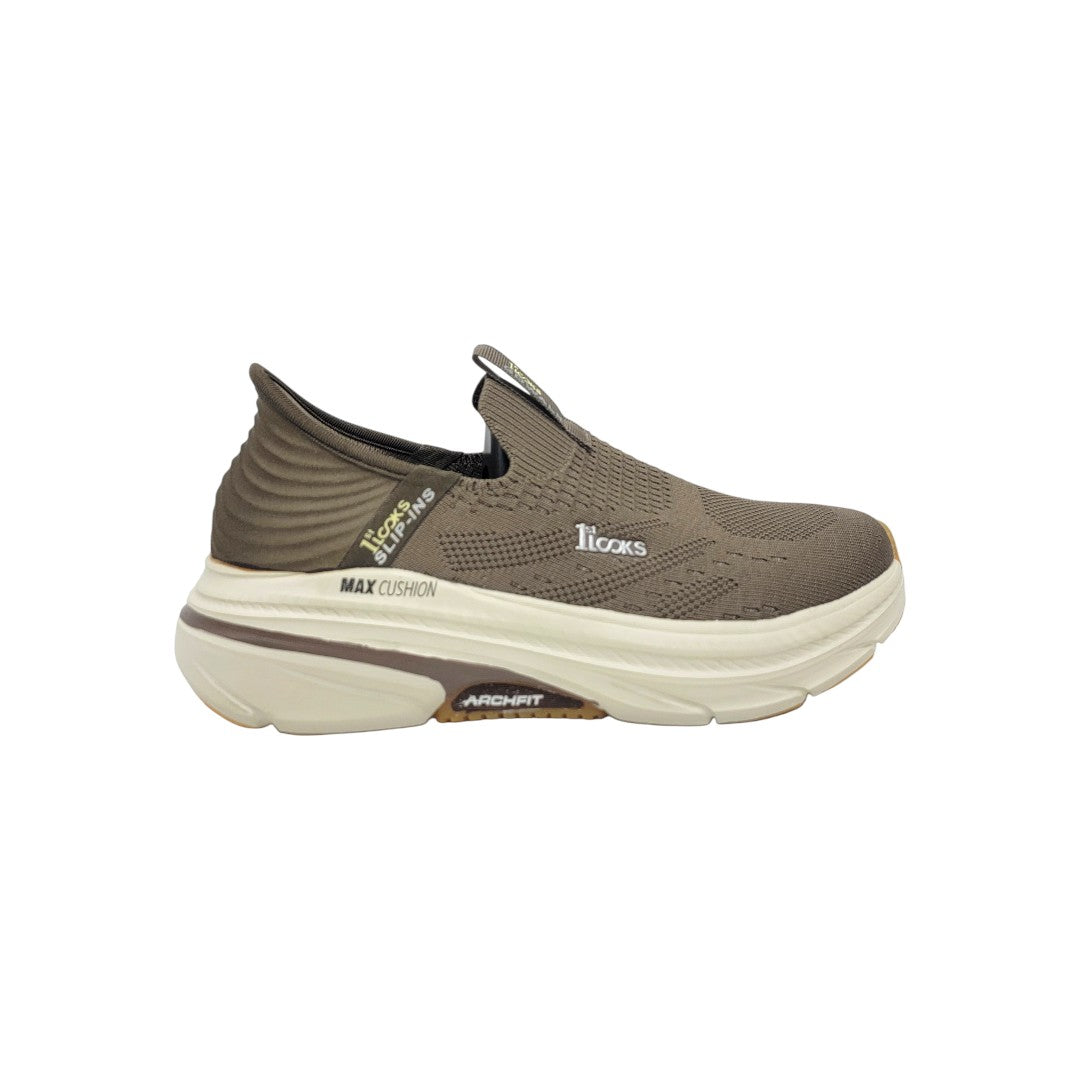1st Looks Slipins Skechers Dark Brown Max Cushion Arch Fit