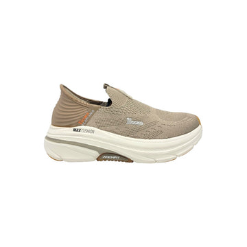 1st Looks Slipins Skechers Beige Max Cushion Arch Fit