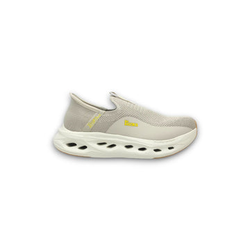 1st Looks CloudStep™ Comfort Slip-On Sneakers – Light / Beige 563