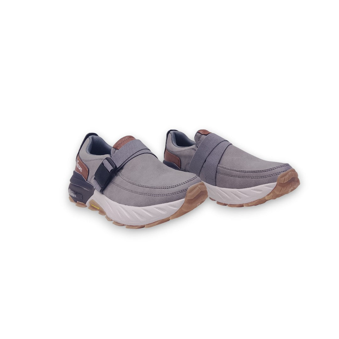 1st Looks Casual Slip-On Sneakers – Grey